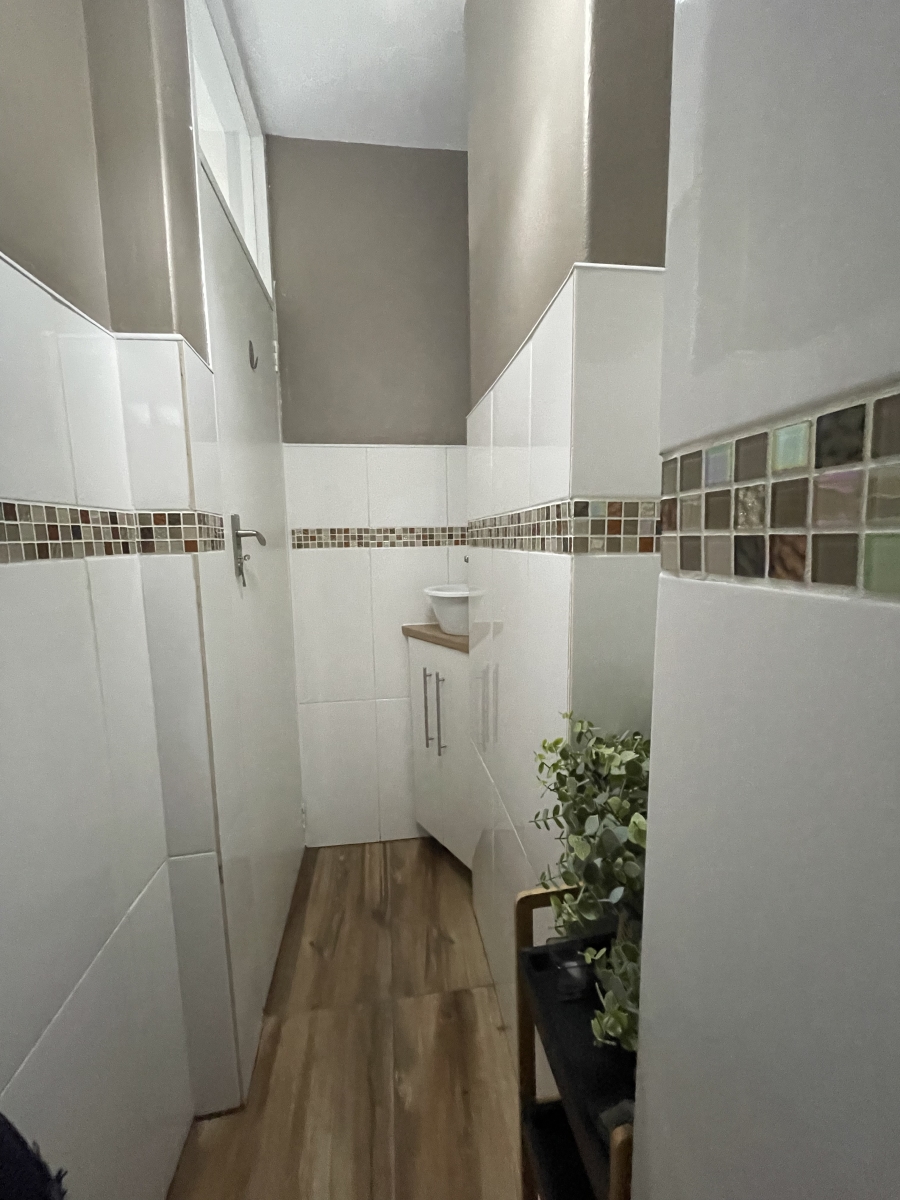 2 Bedroom Property for Sale in Townsend Estate Western Cape